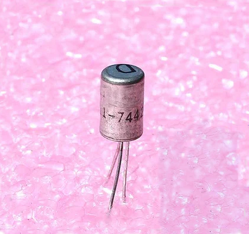2N4105, NPN Germanium Transistor, Vceo= 18V, Ic=50mA, Hfe=>60