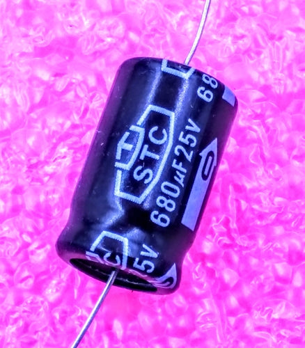 680uF 25V, Axial Electrolytic Capacitor, Polarized, Tolerance ±20%