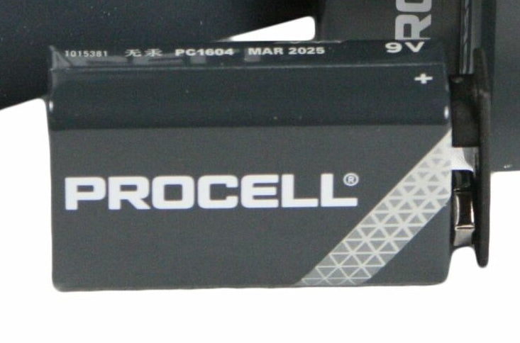 One Duracell Pro Cell 9V Battery